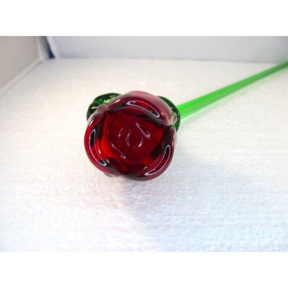Hand Blown Long Stem Red Rose Bud Glass Flower - Picture 12 of 14